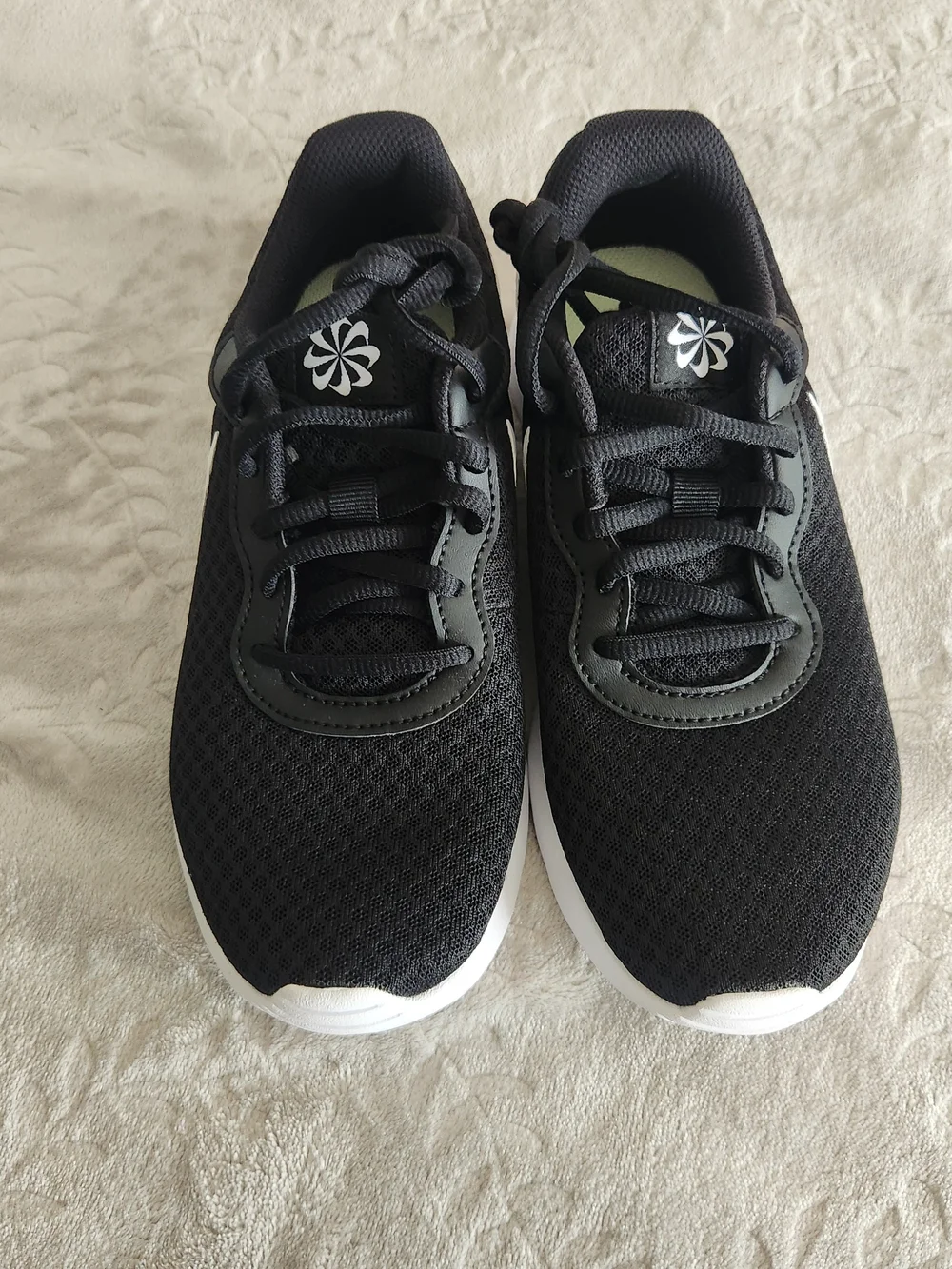 Nike Black and White Women's Athletic Sneakers